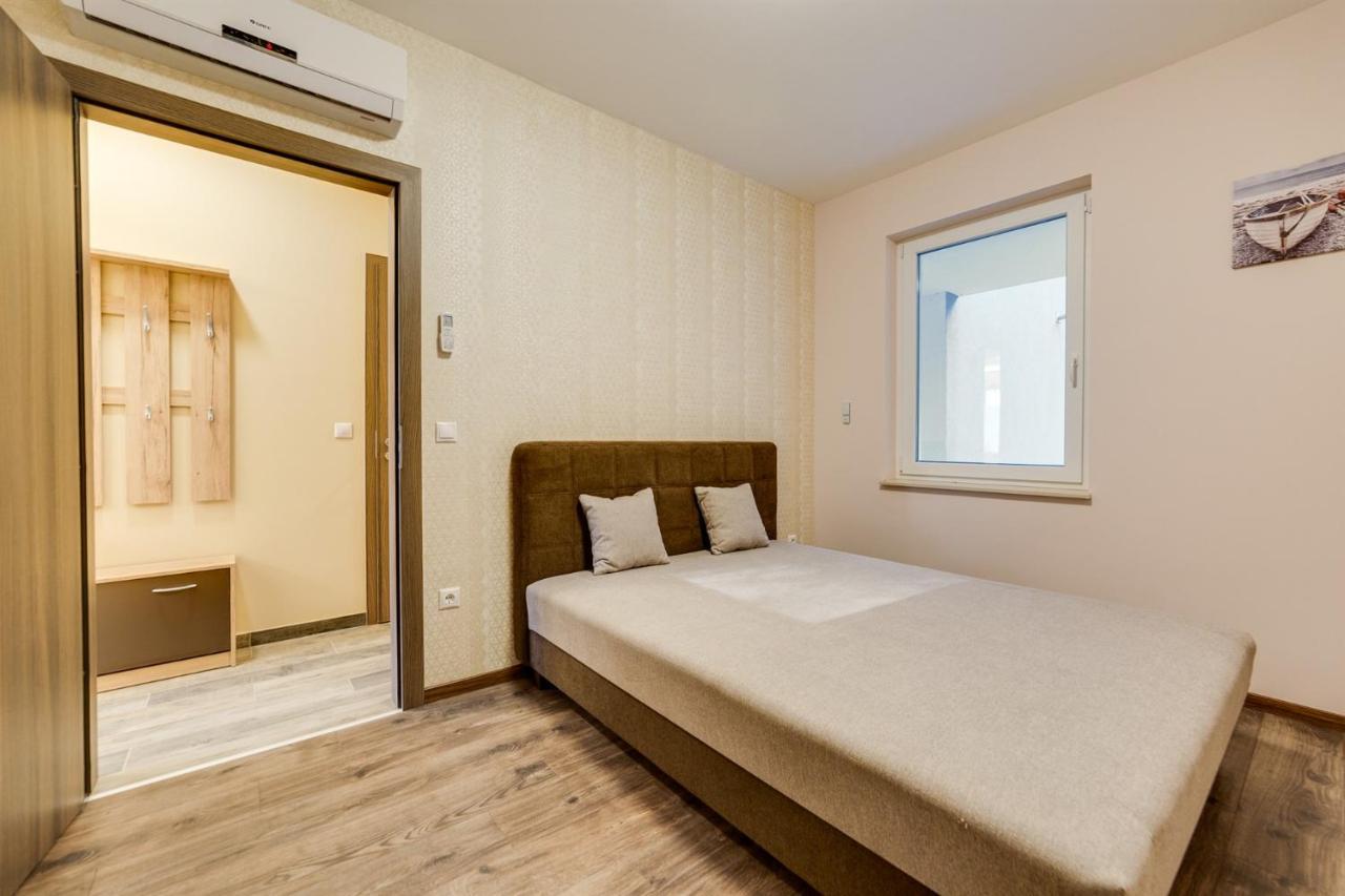 Forest Foeldvar Apartmanok By Bltn Balatonfoldvar Exterior photo