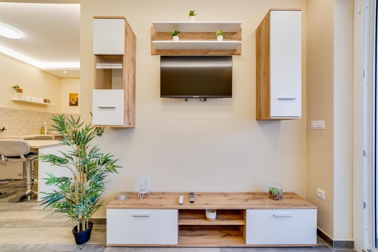 Forest Foeldvar Apartmanok By Bltn Balatonfoldvar Exterior photo