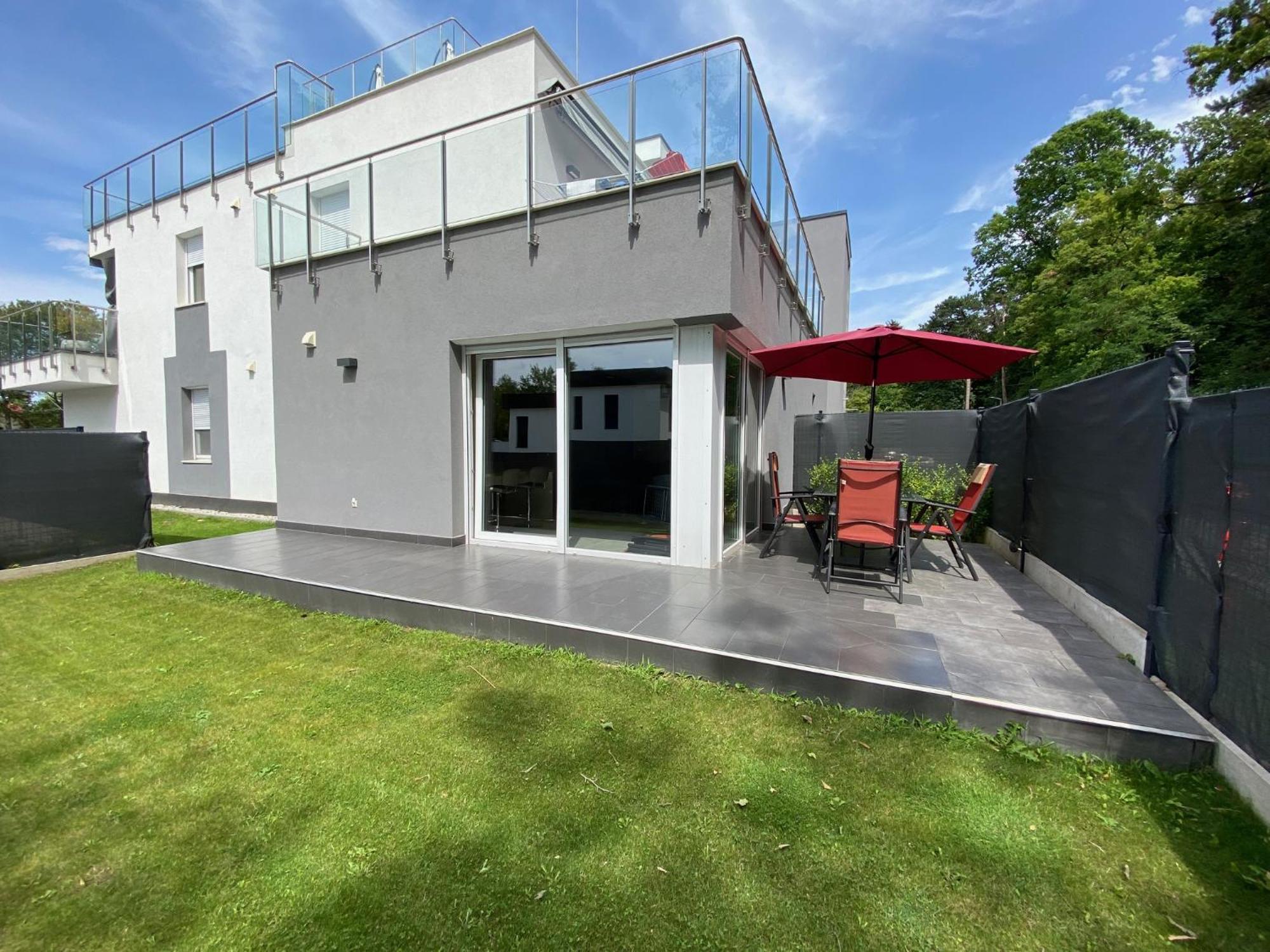 Forest Foeldvar Apartmanok By Bltn Balatonfoldvar Exterior photo