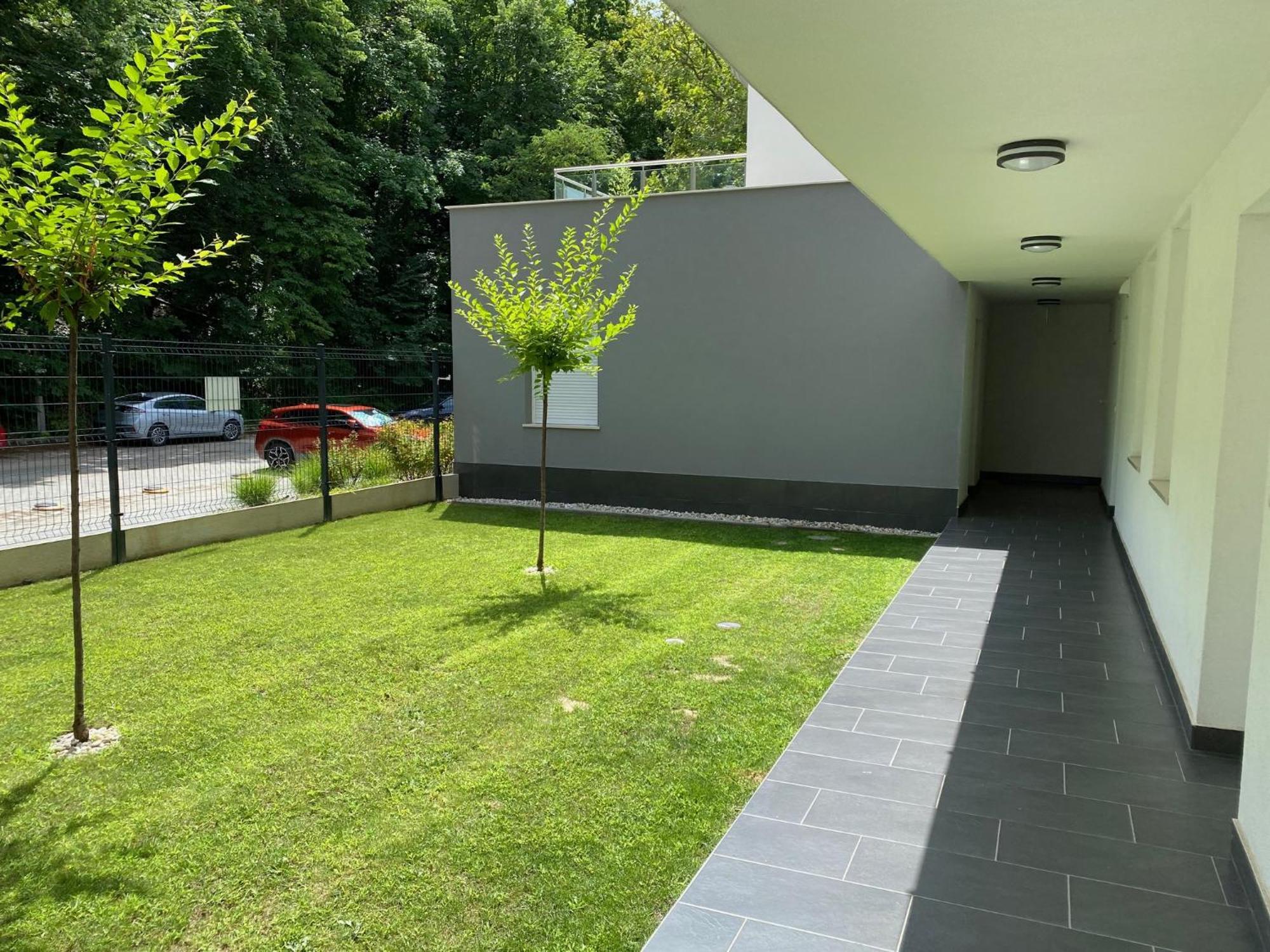 Forest Foeldvar Apartmanok By Bltn Balatonfoldvar Exterior photo
