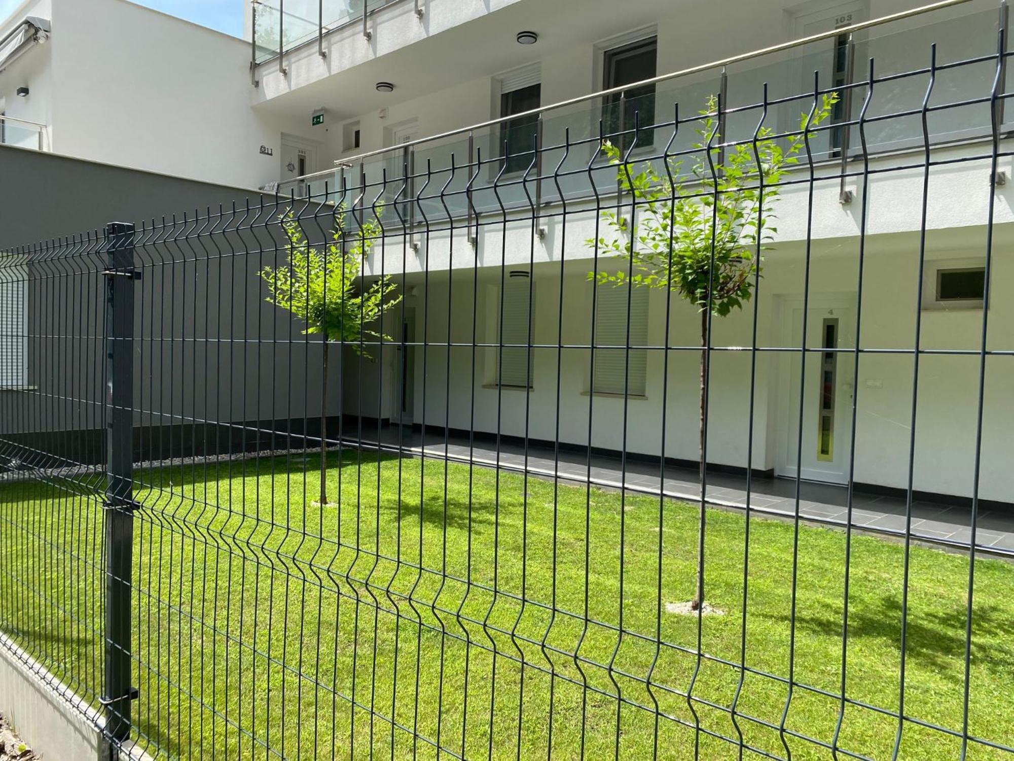 Forest Foeldvar Apartmanok By Bltn Balatonfoldvar Exterior photo